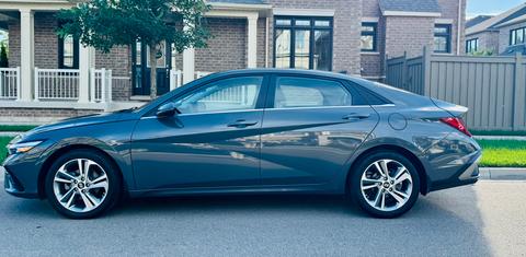 Hyundai Elantra 2024