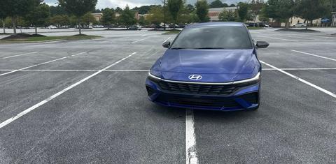 Hyundai Elantra 2025