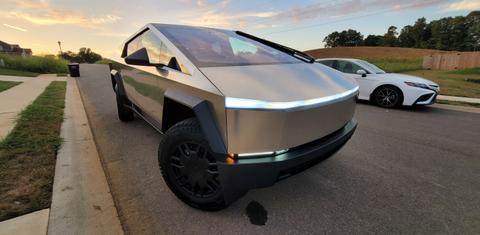 Tesla Cybertruck 2024