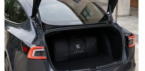 Tesla Model 3 2025