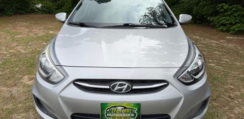 Hyundai Accent 2015