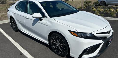 Toyota Camry 2023