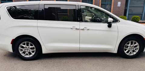 Chrysler Voyager 2022