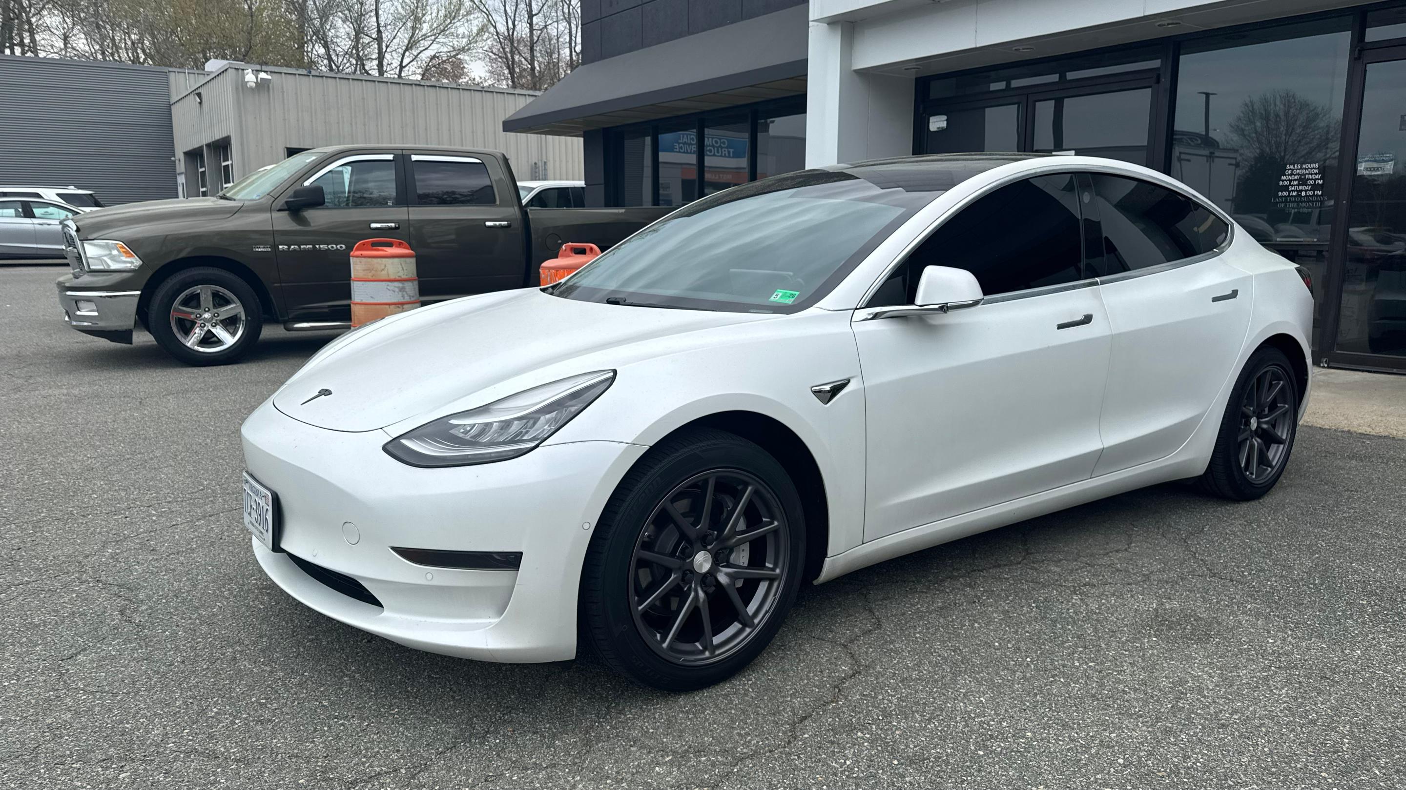 Tesla Model 3 2020 in Newport News, VA