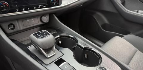 Nissan Rogue 2024
