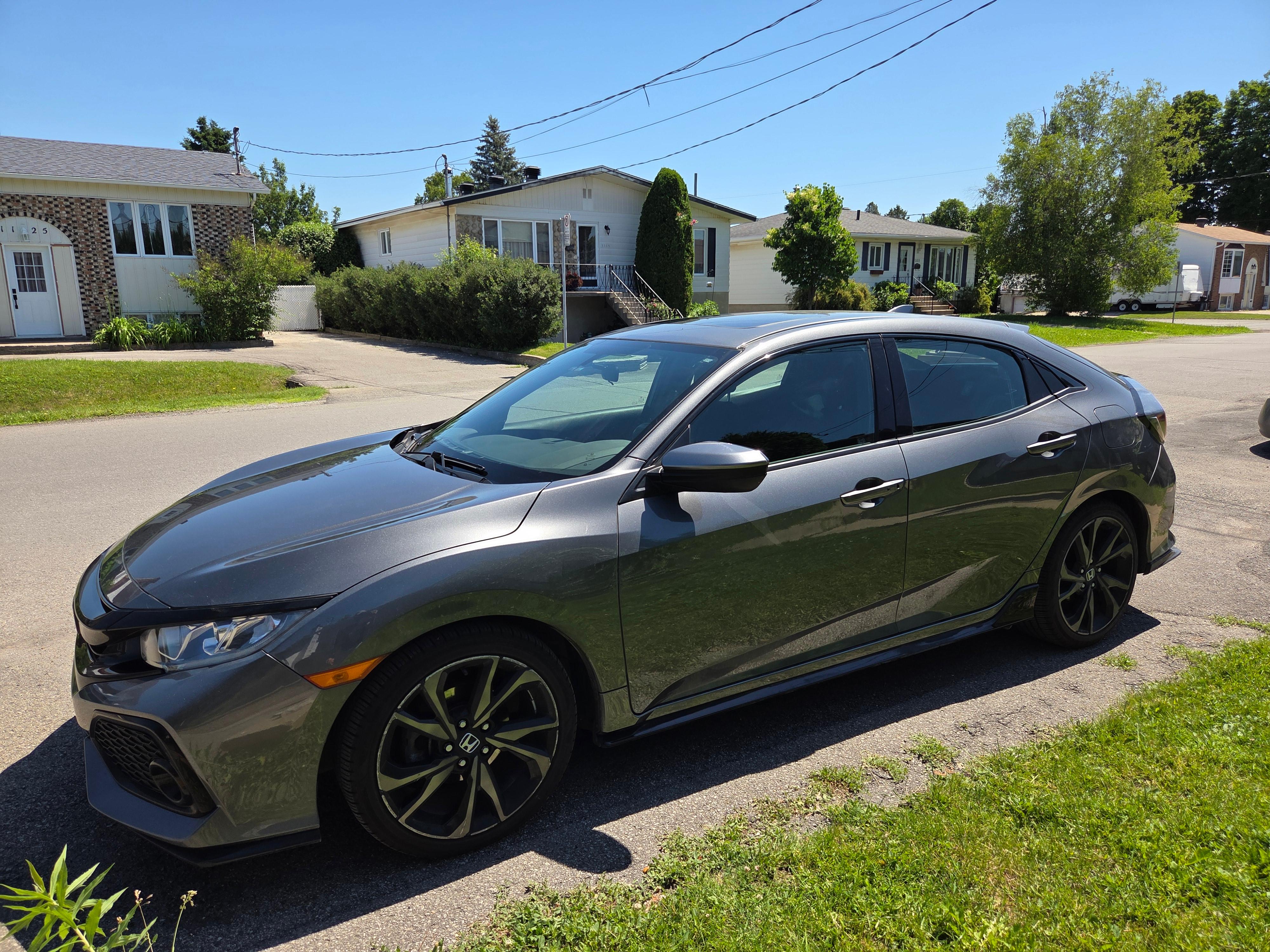 Honda Civic 2017 in Laval, QC