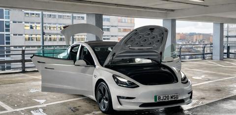 Tesla Model 3 2020