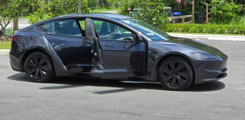 Tesla Model 3 2024