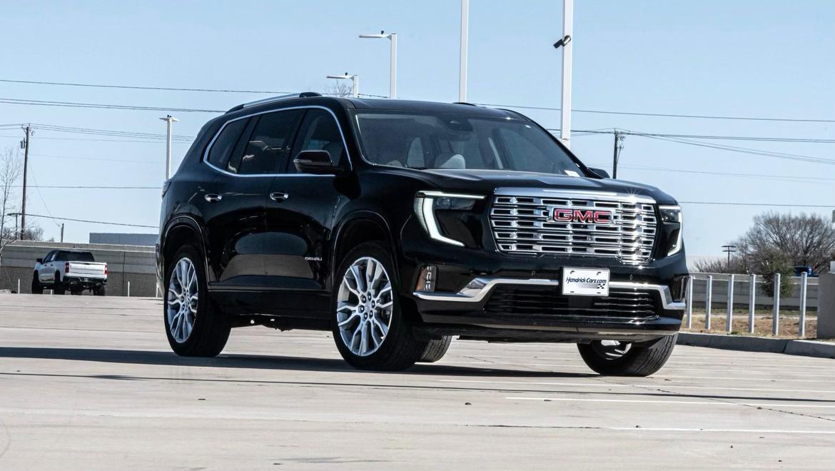GMC Acadia 2024 in 