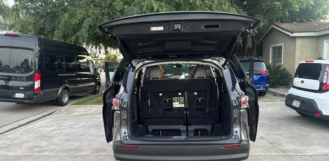 Toyota Sienna 2025