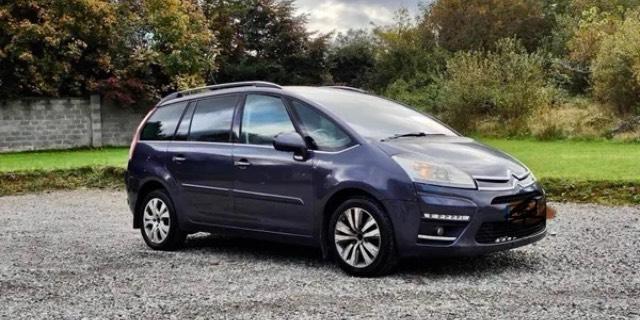 Citroen GRAND C4 PICASSO 2013 à Châlons-en-Champagne