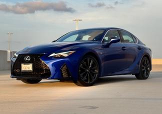 Lexus IS car