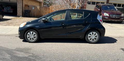 Toyota Prius c 2013