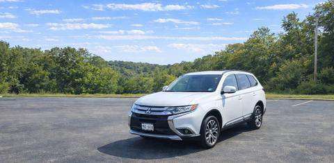 Mitsubishi Outlander 2016