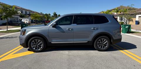 Kia Telluride 2025