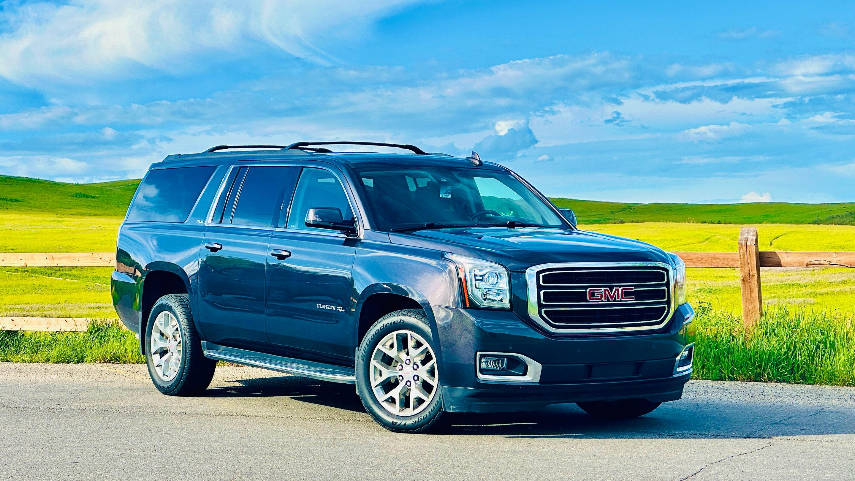 GMC Yukon XL 2017 in Calgary, AB