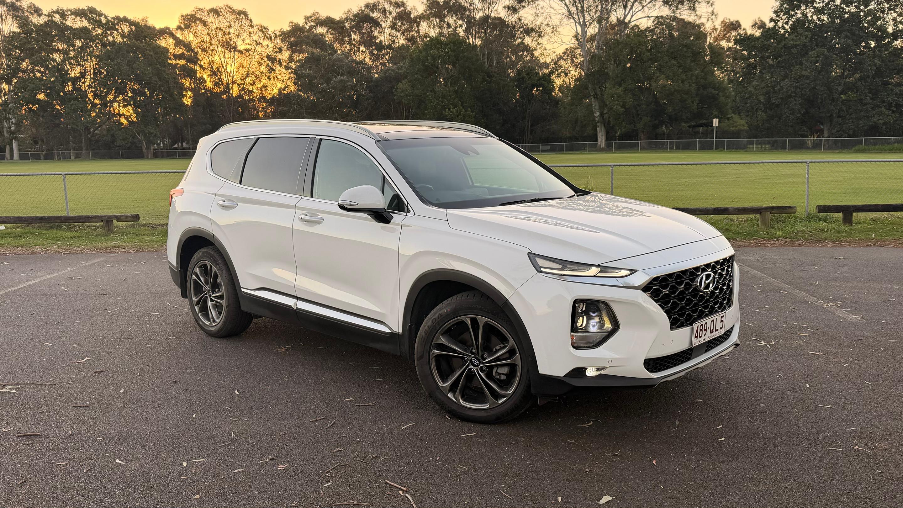 Hyundai SANTA FE 2018 in Eagleby