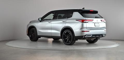 Mitsubishi Outlander 2023
