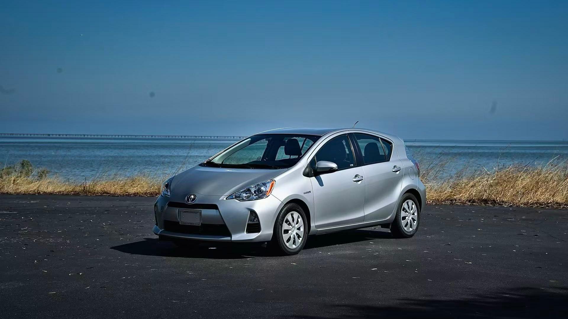 Toyota Prius c 2013 in Millbrae, CA