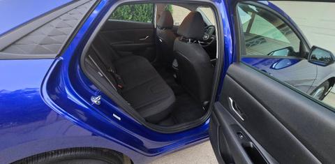Hyundai Elantra Hybrid 2025
