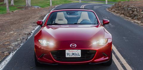 Mazda MX-5 Miata RF 2017