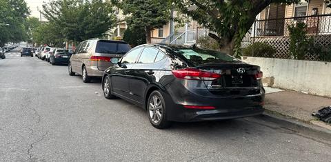 Hyundai Elantra 2018