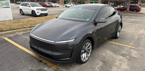 Tesla Model Y 2026