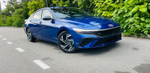 Hyundai Elantra 2025