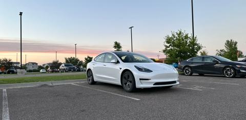 Tesla Model 3 2023