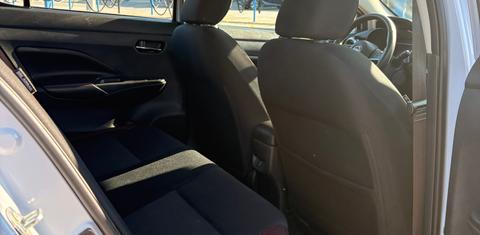 Nissan Versa 2024