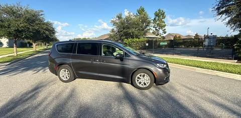 Chrysler Pacifica 2023