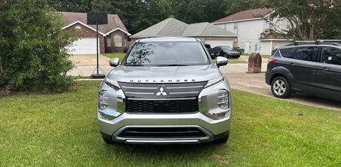 Mitsubishi Outlander 2025