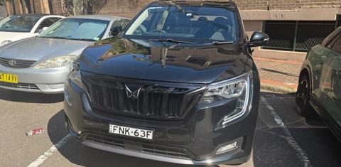 Mahindra XUV700 2024