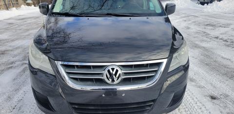 Volkswagen Routan 2012