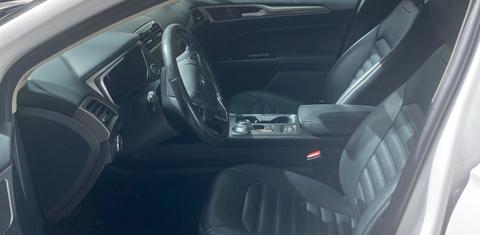 Ford Fusion Hybrid 2019