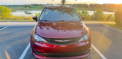 Chrysler Voyager 2022