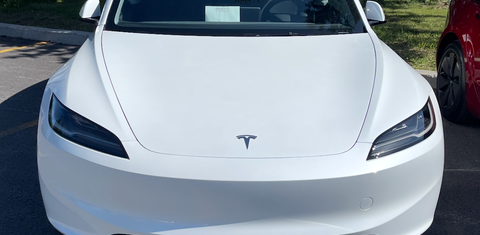 Tesla Model 3 2024