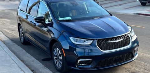 Chrysler Pacifica 2024