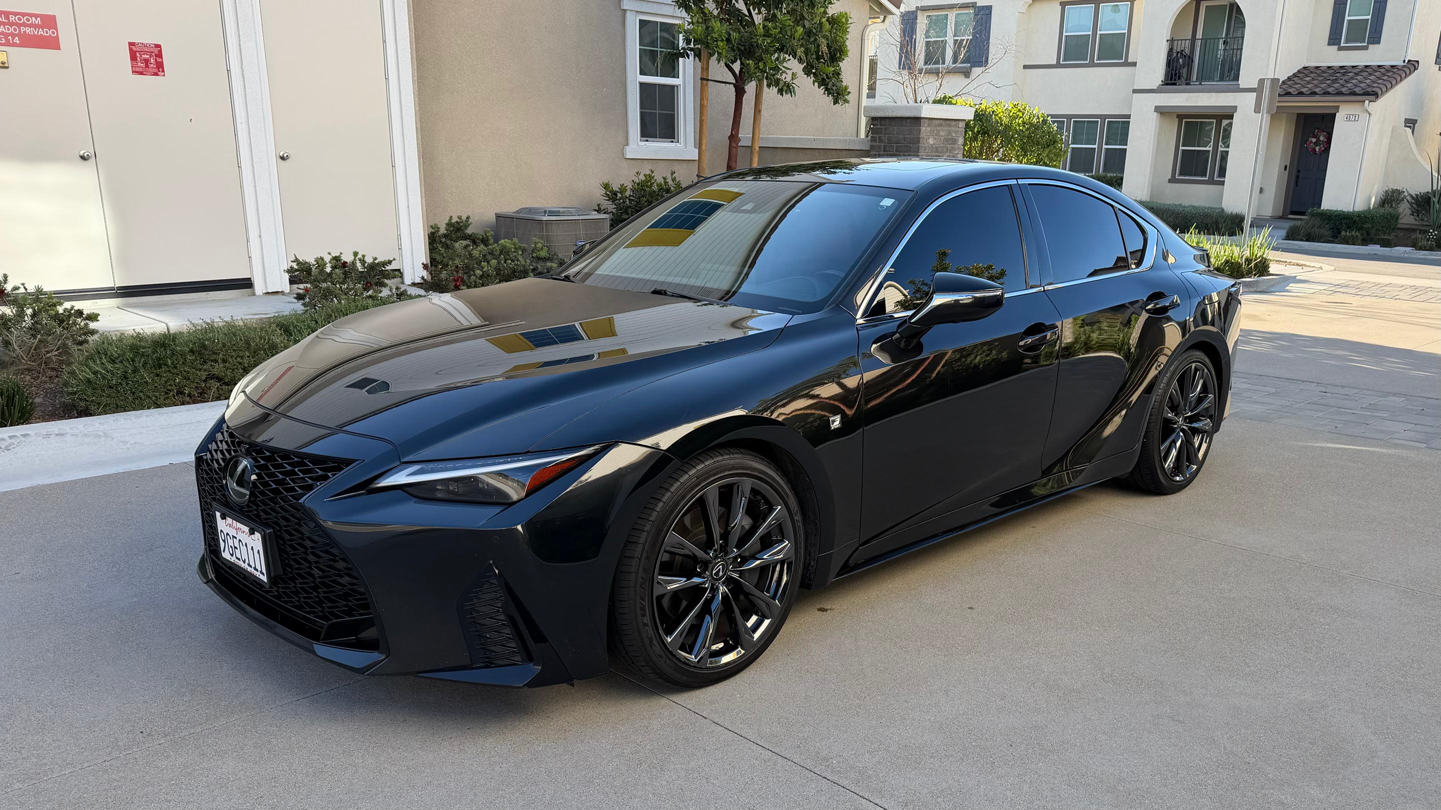 Lexus IS 2023 in 