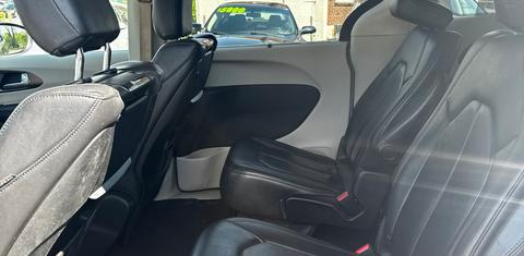 Chrysler Pacifica 2017