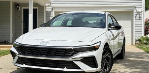Hyundai Elantra 2025