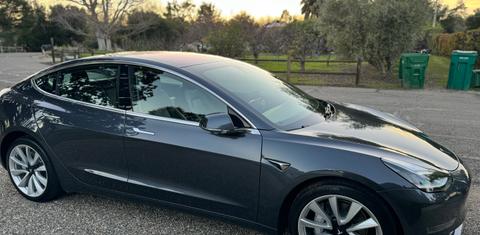 Tesla Model 3 2018