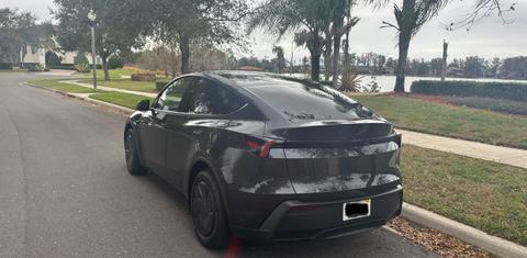 Tesla Model Y 2026