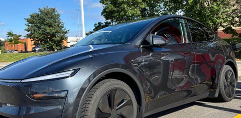 Tesla Model Y 2026