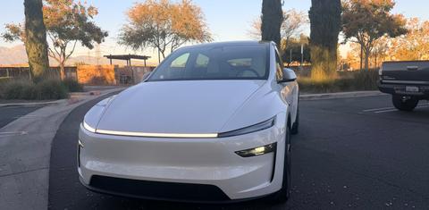 Tesla Model Y 2026