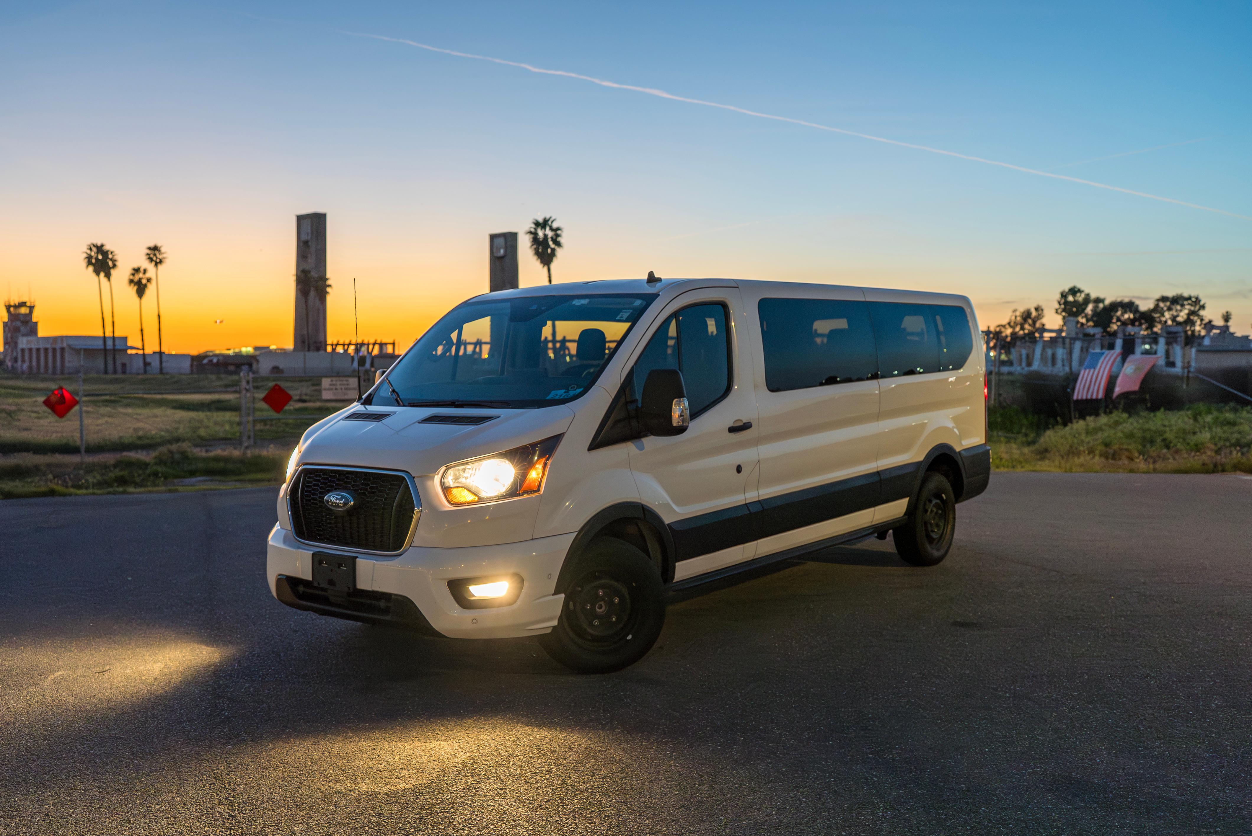 Ford Transit 2023 in Santa Ana, CA