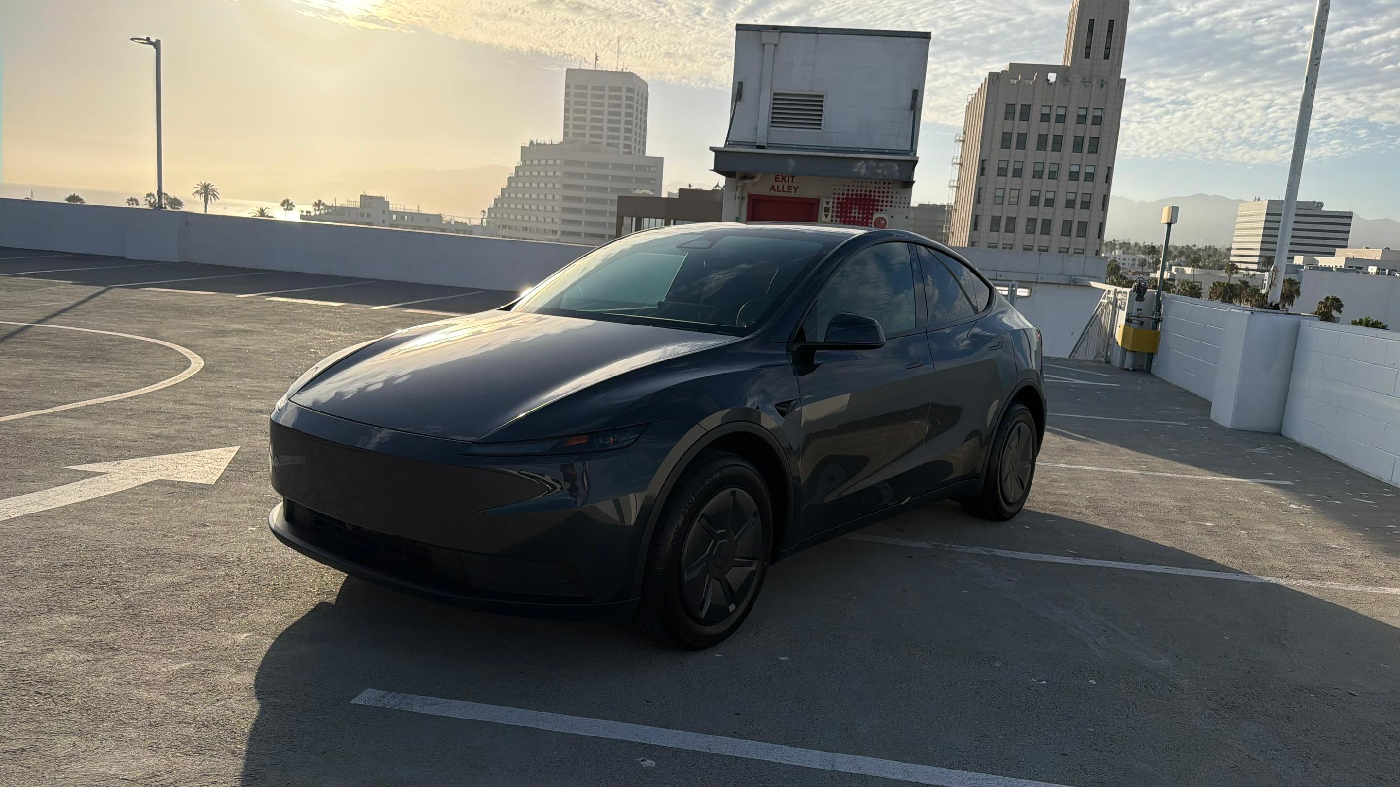 Tesla Model Y 2026 in Corona, CA