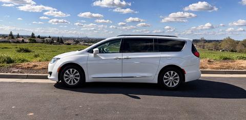 Chrysler Pacifica 2018