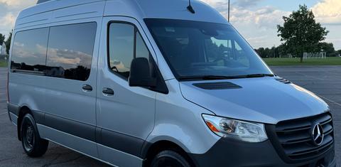 Mercedes-Benz Sprinter 2024