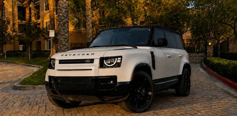 Land Rover Defender 2026